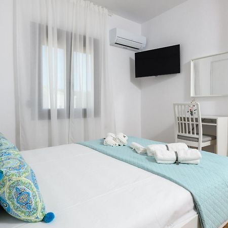 Whitegold Apartments Panagia Panagia  Exteriör bild