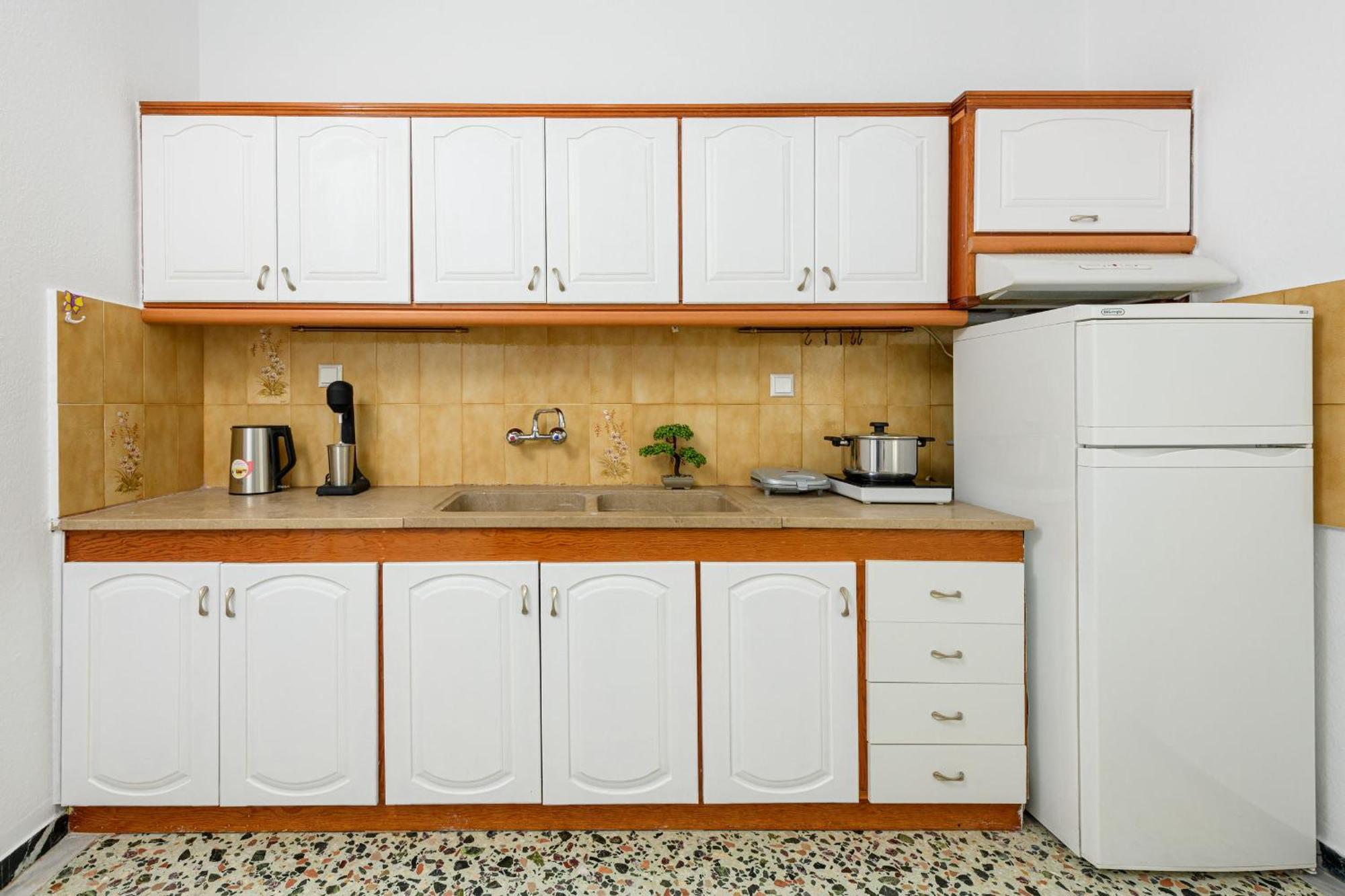 Whitegold Apartments Panagia Panagia  Rum bild