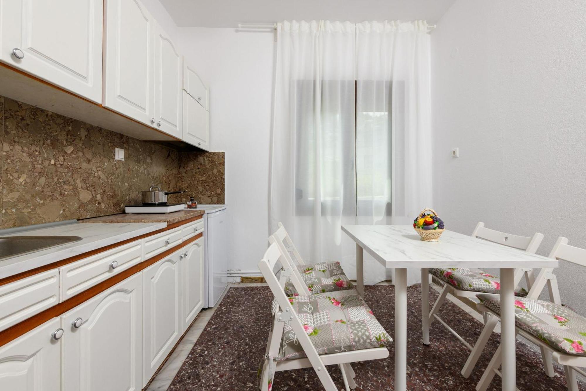Whitegold Apartments Panagia Panagia  Rum bild